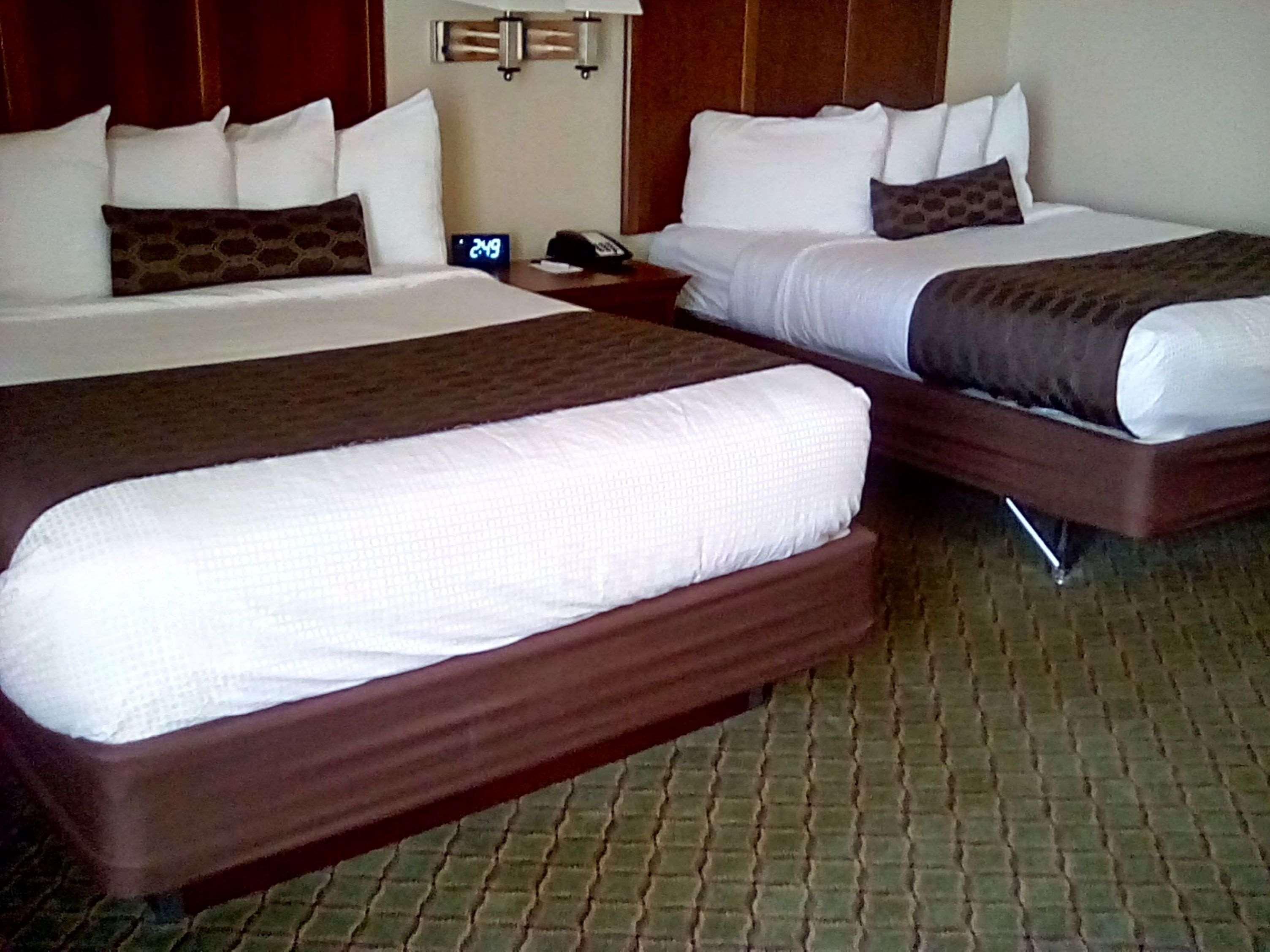 Best Western Plus Midamerica Hotel Mascoutah Bagian luar foto