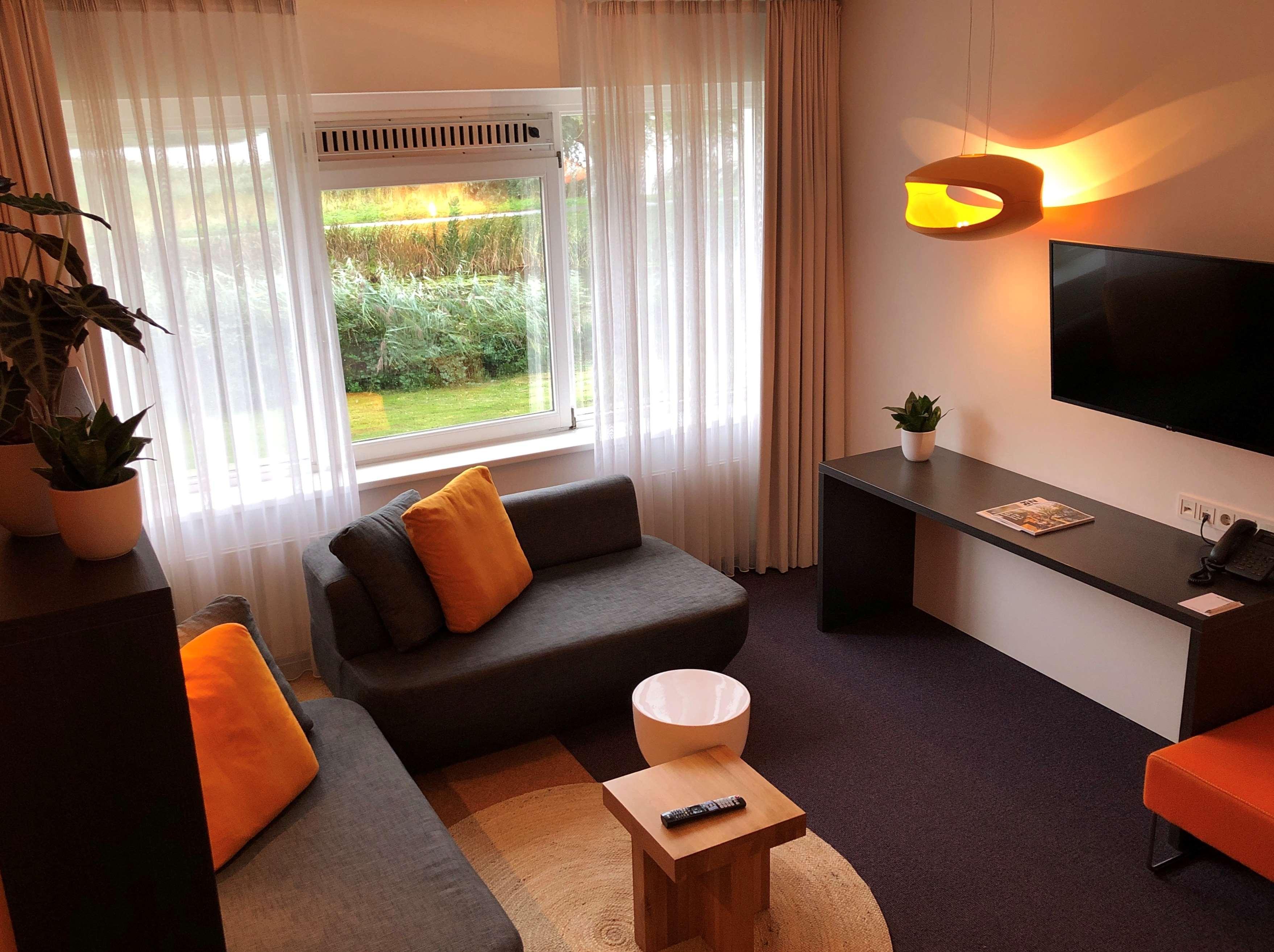 Best Western Plus Midamerica Hotel Mascoutah Bagian luar foto