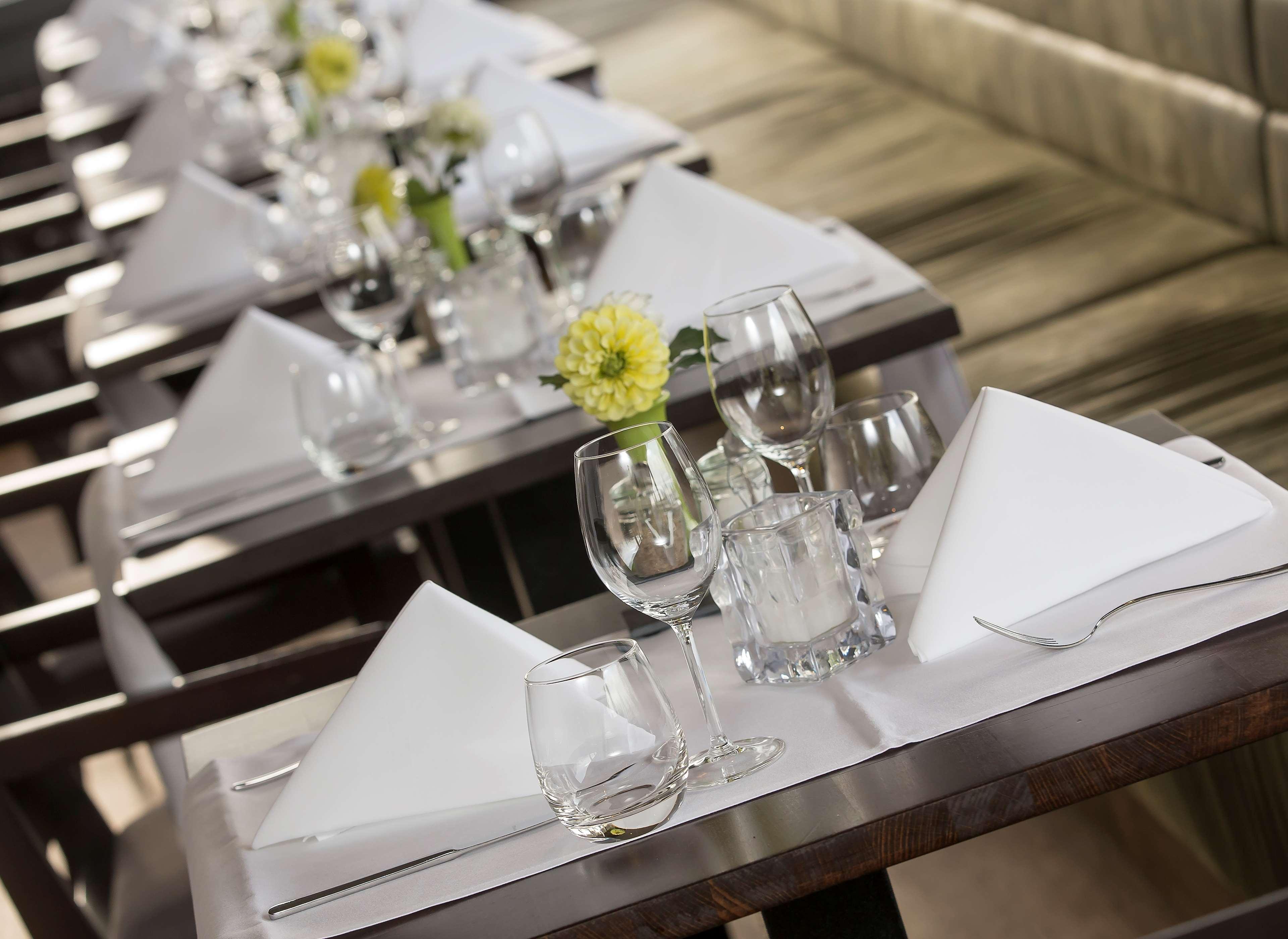 Best Western Plus Midamerica Hotel Mascoutah Bagian luar foto